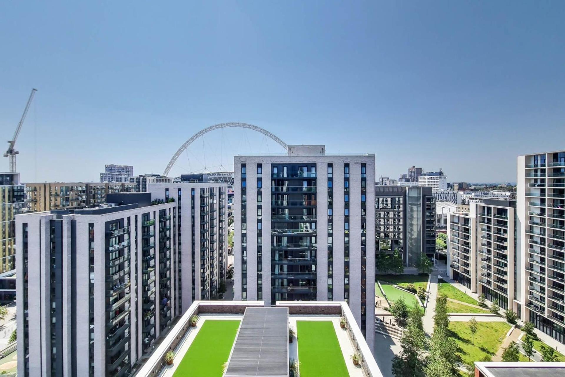 Botanical-Inspired Apartments At Repton Gardens Right In The Heart Of Wembley Park Лондон Екстер'єр фото