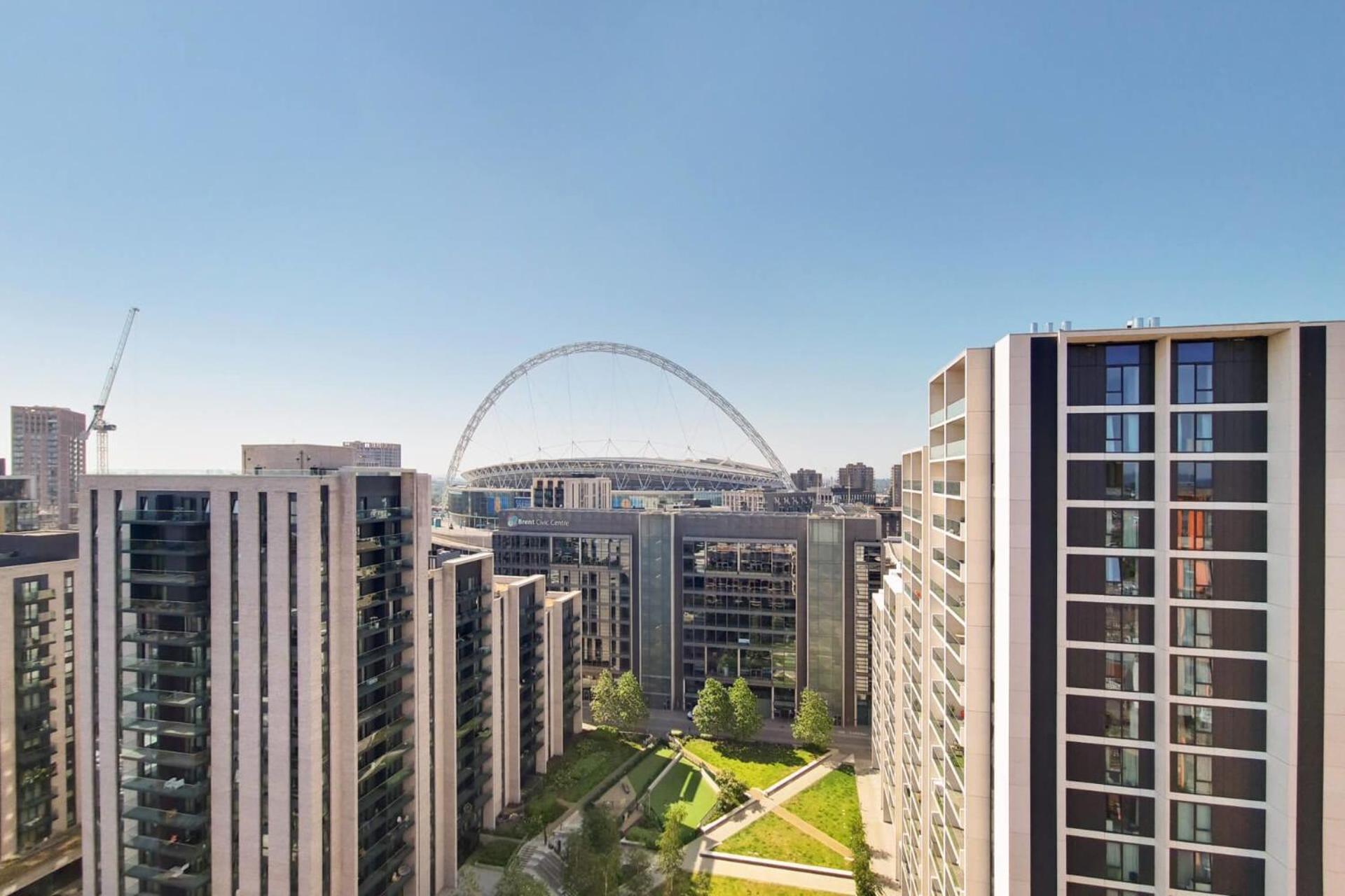 Botanical-Inspired Apartments At Repton Gardens Right In The Heart Of Wembley Park Лондон Екстер'єр фото