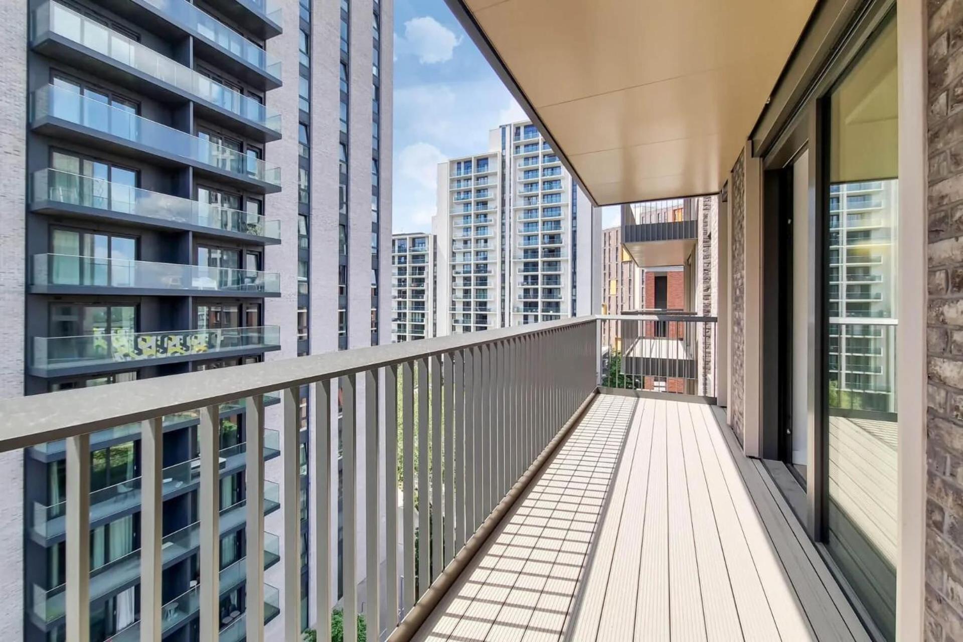 Botanical-Inspired Apartments At Repton Gardens Right In The Heart Of Wembley Park Лондон Екстер'єр фото