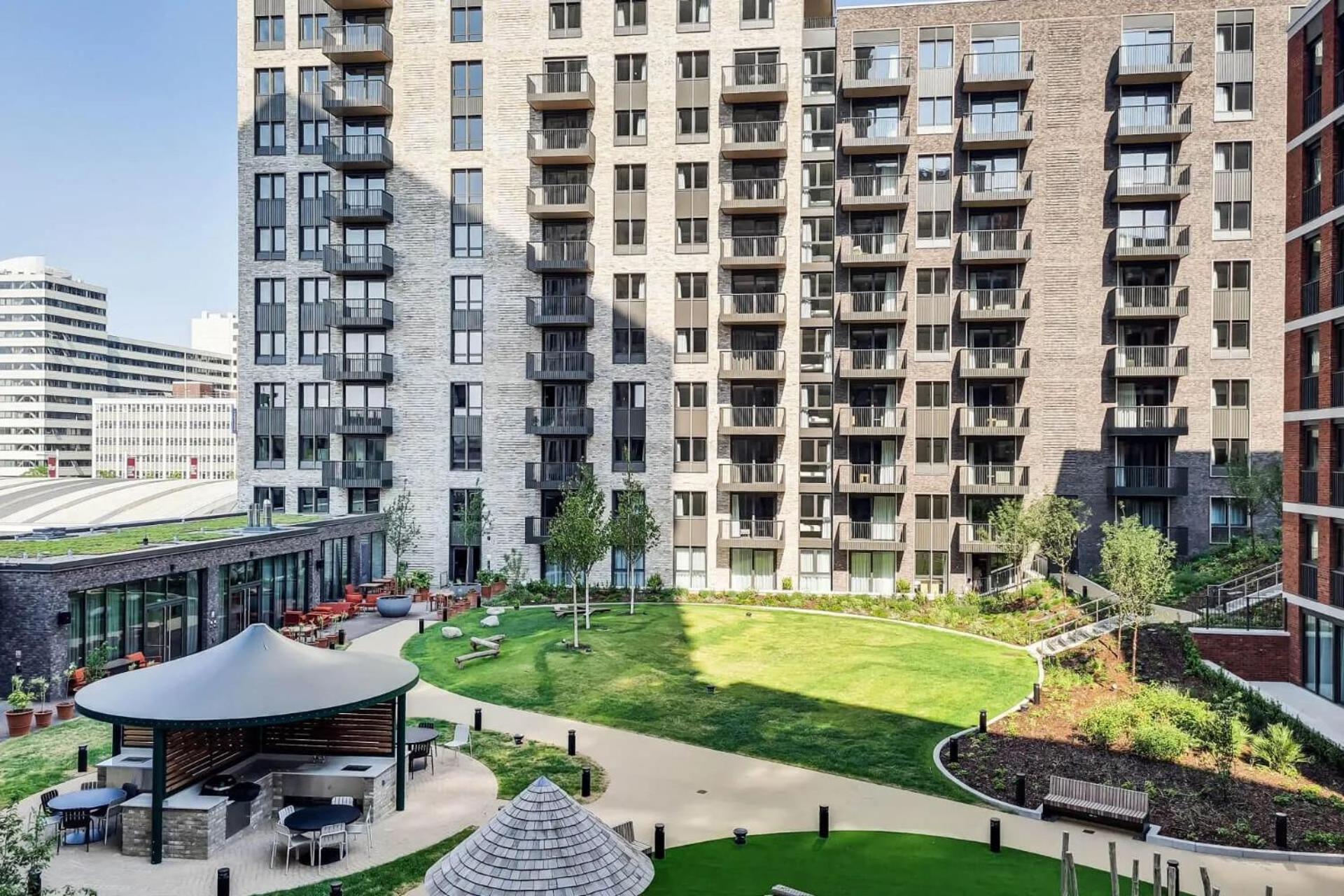 Botanical-Inspired Apartments At Repton Gardens Right In The Heart Of Wembley Park Лондон Екстер'єр фото